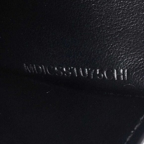 Burberry Black Pebbled Leather Lark TB Compact Wallet - Picture 11 of 11